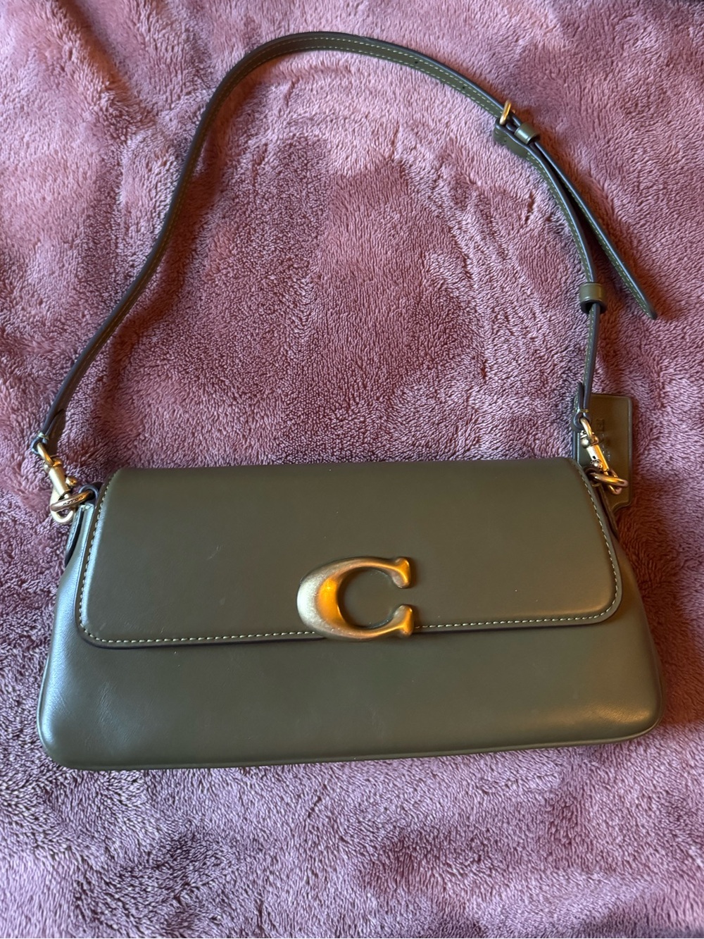 Coach Jet Shoulder Bag in Brass/Olive Green Refined Calf Leather - Picture 4 of 11